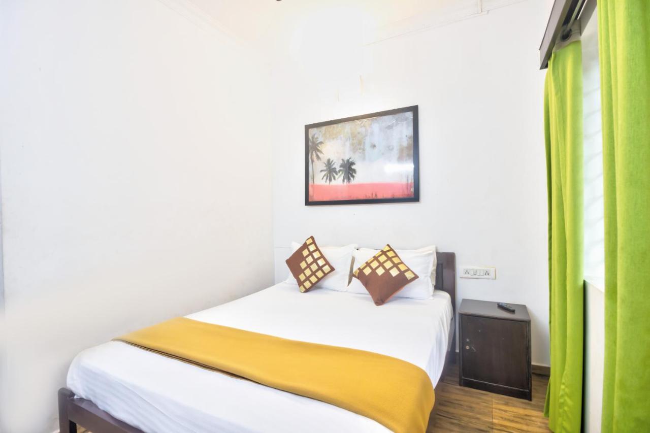 Calangute Roses Boutique Goa Villa Verla ภายนอก รูปภาพ