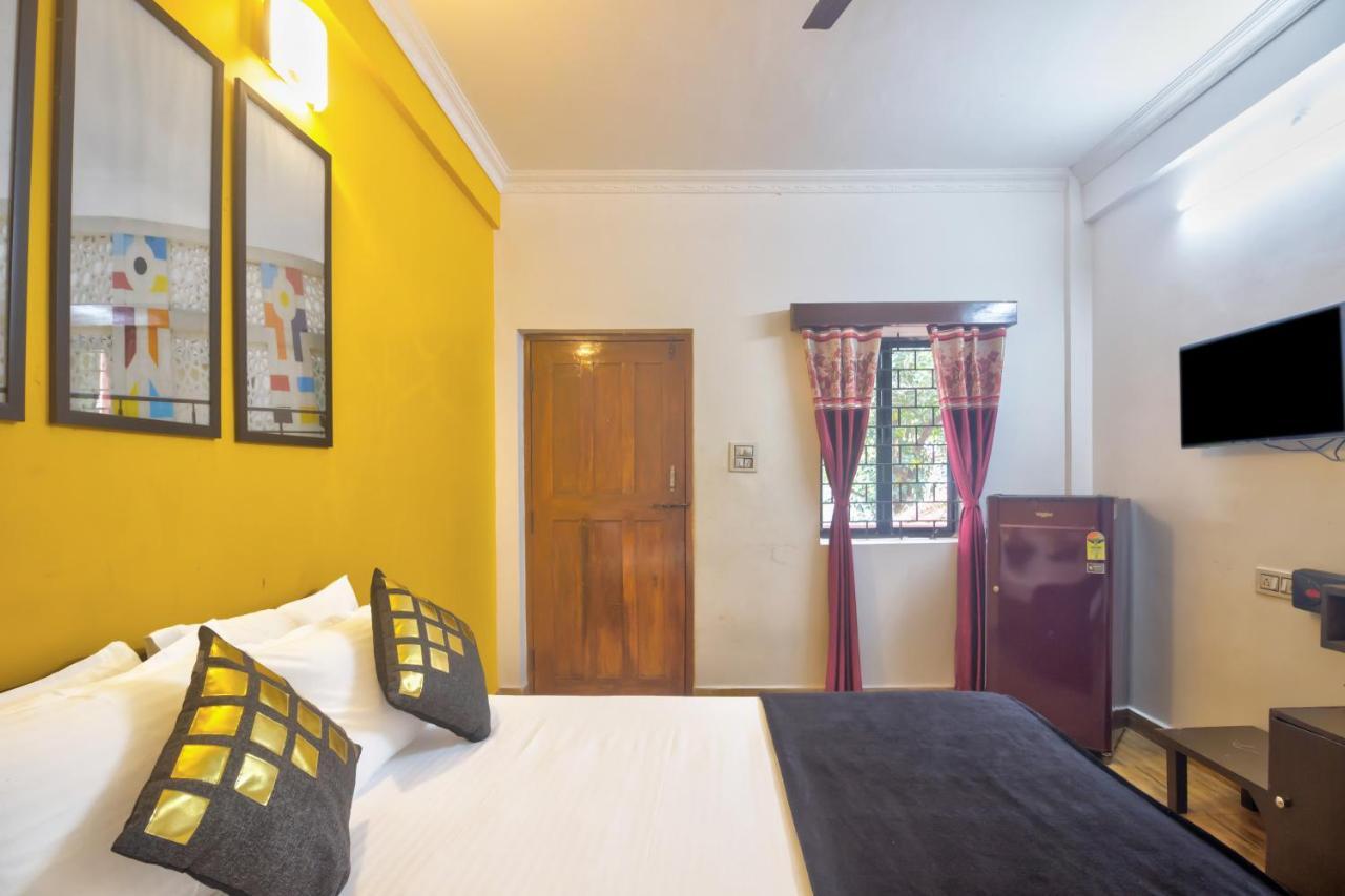 Calangute Roses Boutique Goa Villa Verla ภายนอก รูปภาพ