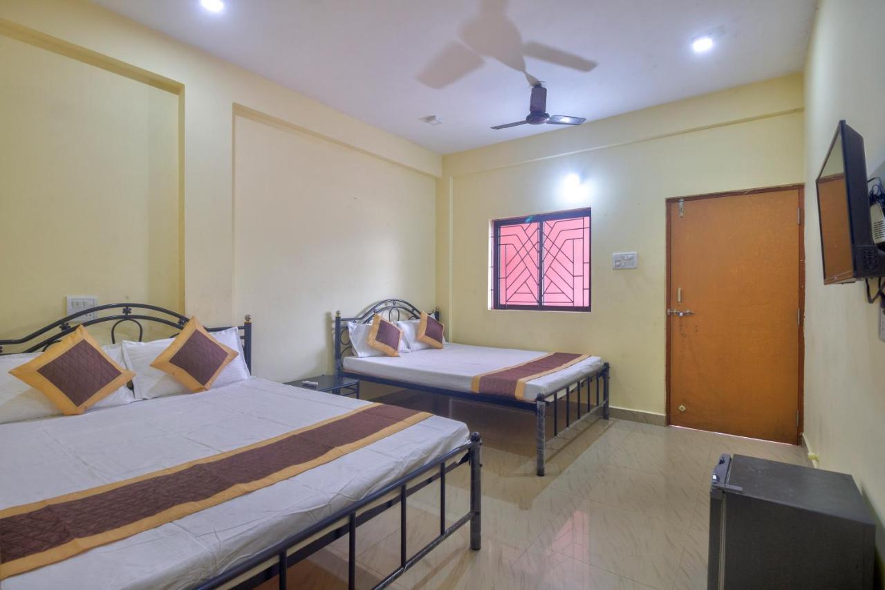 Calangute Roses Boutique Goa Villa Verla ภายนอก รูปภาพ