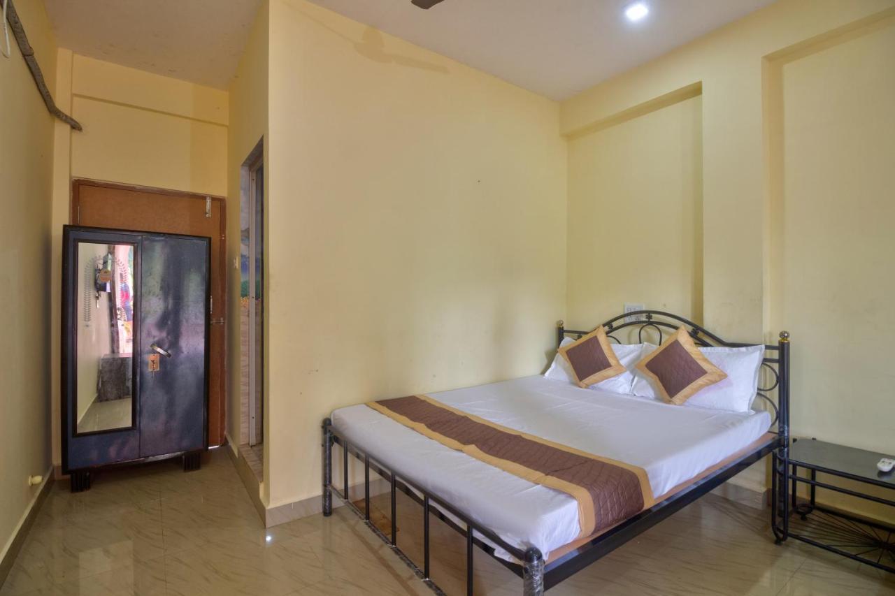 Calangute Roses Boutique Goa Villa Verla ภายนอก รูปภาพ